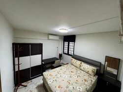 Blk 243 Jurong East Street 24 (Jurong East), HDB 4 Rooms #626011951